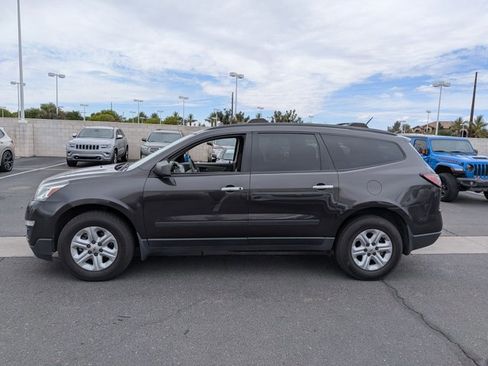Used 2014 Chevrolet Traverse LS FWD image 8