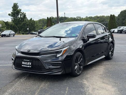 Used 2026 Toyota Corolla SE w/ SE Package FWD image 23