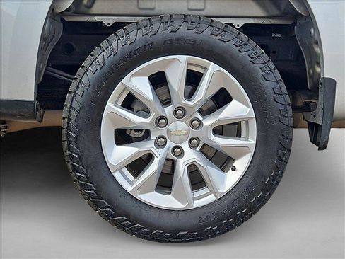 Used 2019 Chevrolet Silverado 1500 Custom w/ Trailering Package RWD image 30