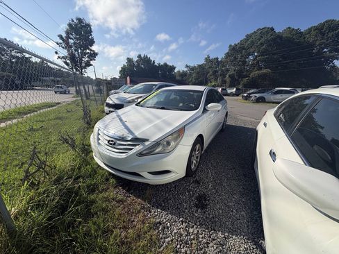 Used 2012 Hyundai Sonata GLS FWD image 13