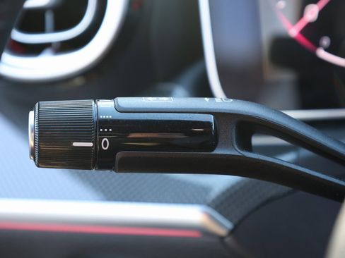 Used 2024 Mercedes-Benz CLE 300 4MATIC Coupe image 38