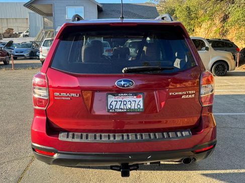 Used 2014 Subaru Forester 2.5i Limited w/ Popular Package #2 image 6