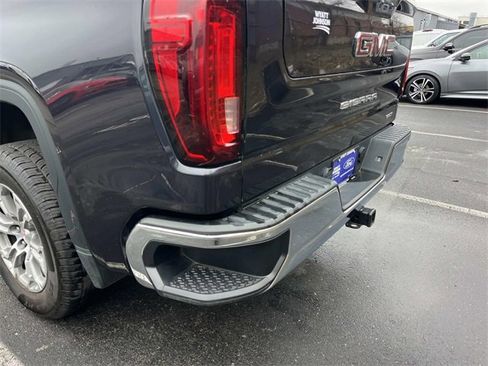 Used 2024 GMC Sierra 1500 SLT image 10