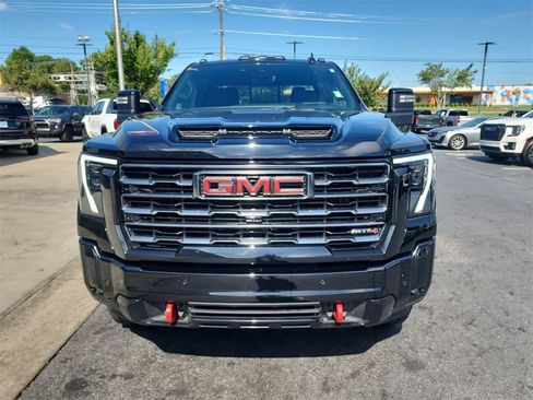 Certified 2025 GMC Sierra 2500 AT4 w/ AT4 Premium Plus Package image 3