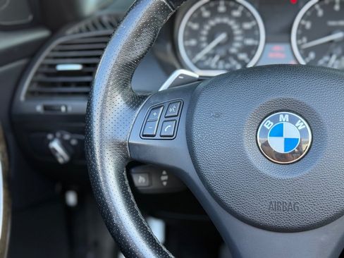 Used 2012 BMW 135i Convertible RWD image 22