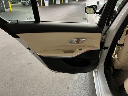 Used 2022 BMW 330i xDrive Sedan w/ Premium Package 2 image 22