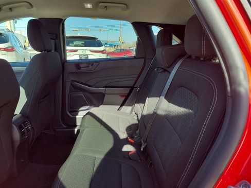 Used 2024 Ford Escape Active image 13