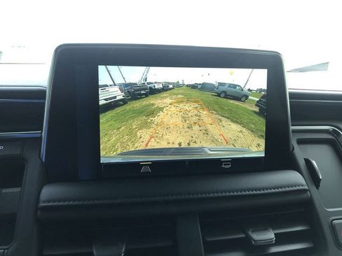 Used 2023 Chevrolet Tahoe Z71 AWD/4WD image 30