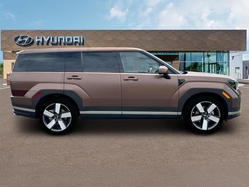New 2025 Hyundai Santa Fe Limited image 9