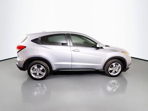 Used 2019 Honda HR-V LX image 11