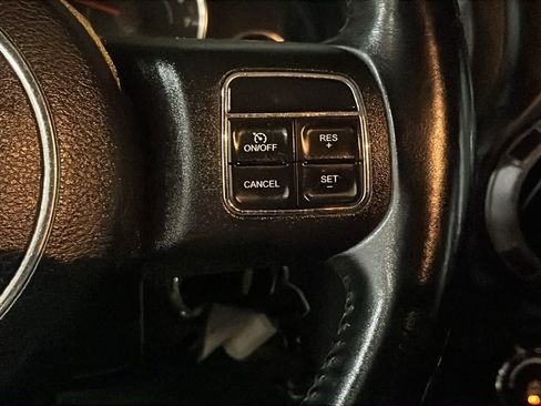 Used 2014 Jeep Wrangler Sport w/ Quick Order Package 24S AWD/4WD image 13