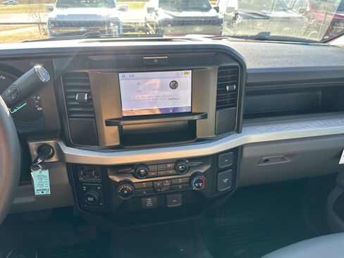 New 2026 Ford F550 4x4 Regular Cab Super Duty image 23