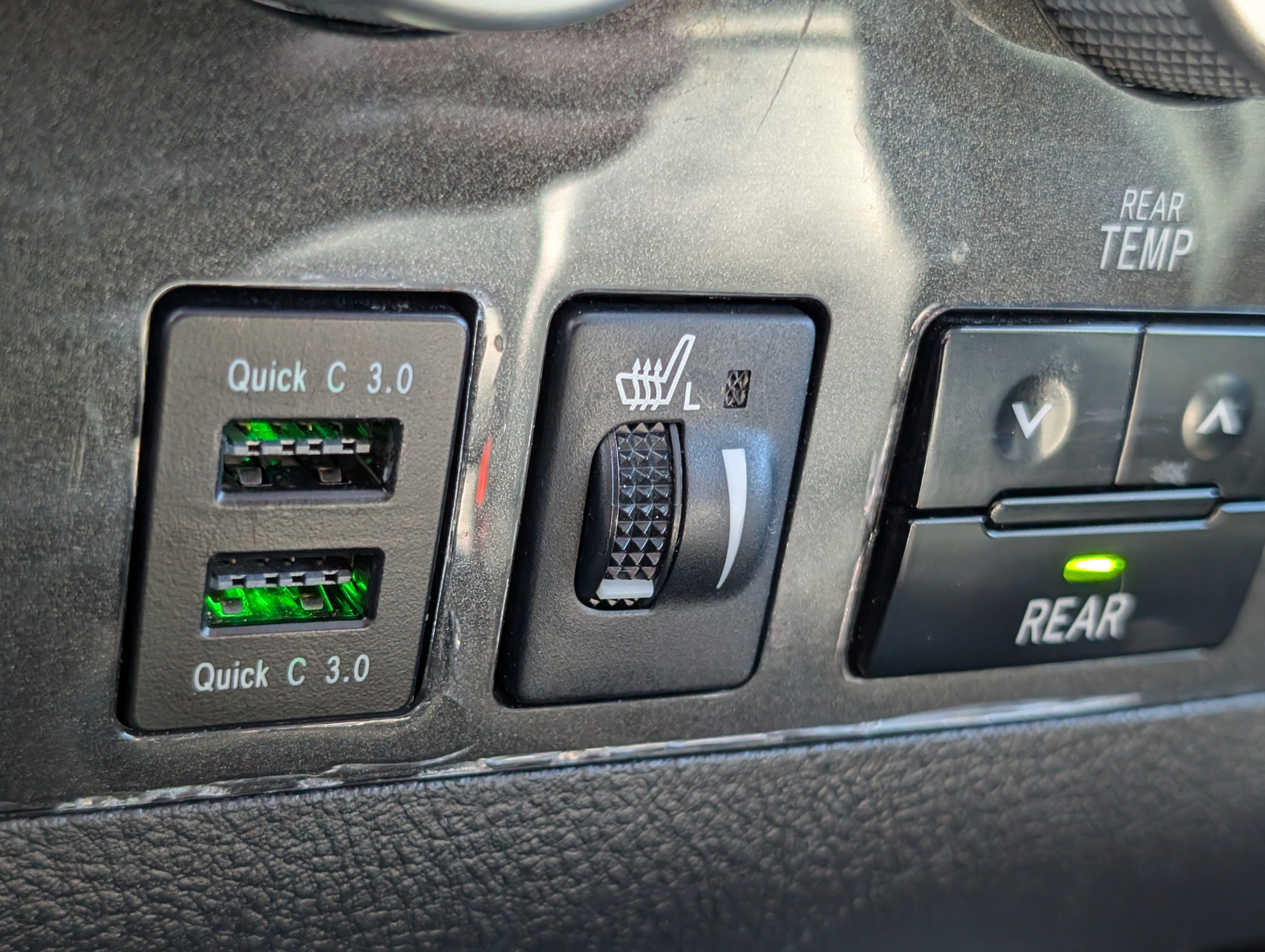 Used 2018 Toyota Sequoia TRD Sport AWD/4WD image 26
