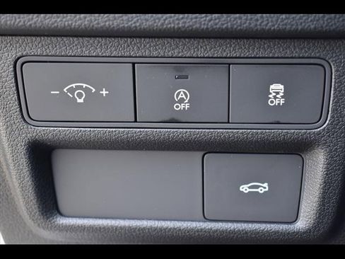 Certified 2025 Hyundai Sonata SE image 12