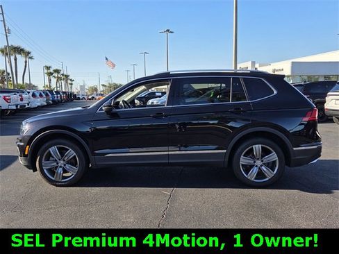 Used 2019 Volkswagen Tiguan SEL Premium w/ 3rd Row Seat Package image 4