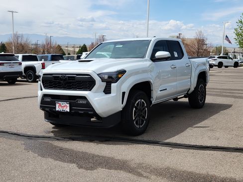 New 2026 Toyota Tacoma TRD Sport w/ TRD Sport Premium Package AWD/4WD image 4