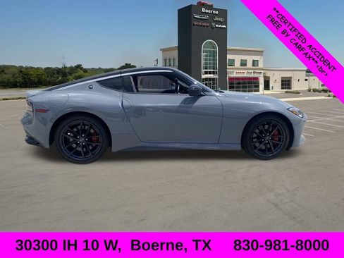 Used 2024 Nissan Z Performance w/ Floor Mat Package RWD image 2