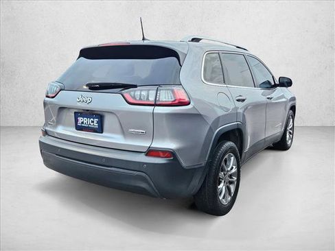 Used 2020 Jeep Cherokee Latitude Plus image 4