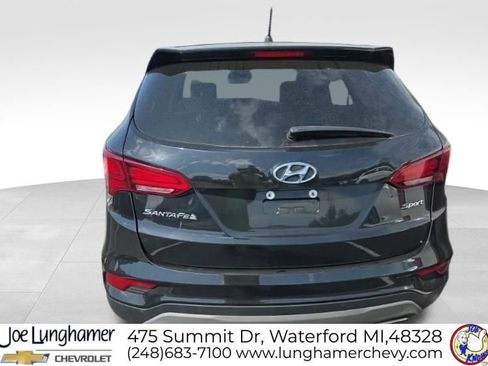 Used 2018 Hyundai Santa Fe Sport FWD image 9