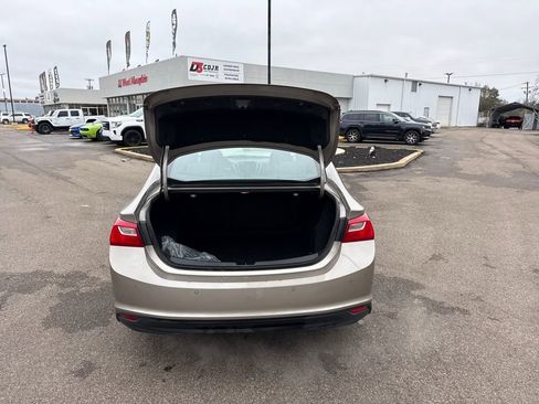 Used 2024 Chevrolet Malibu LT image 26