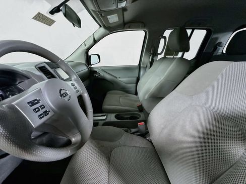 Used 2019 Nissan Frontier SV AWD/4WD image 18