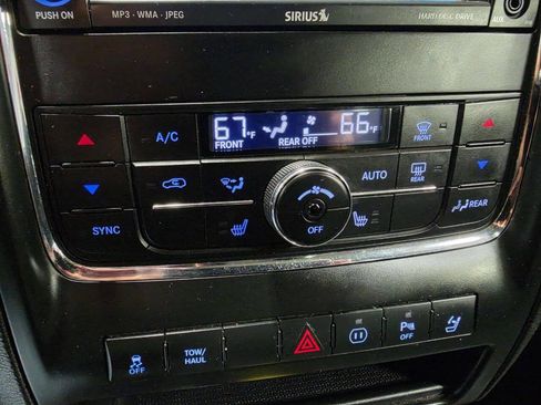 Used 2011 Dodge Durango Crew AWD/4WD image 42