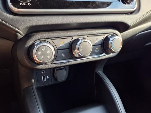 Certified 2025 Nissan Versa S w/ Trunk Package image 23