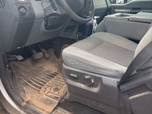 Used 2012 Ford F250 XLT w/ XLT Interior Pkg image 2