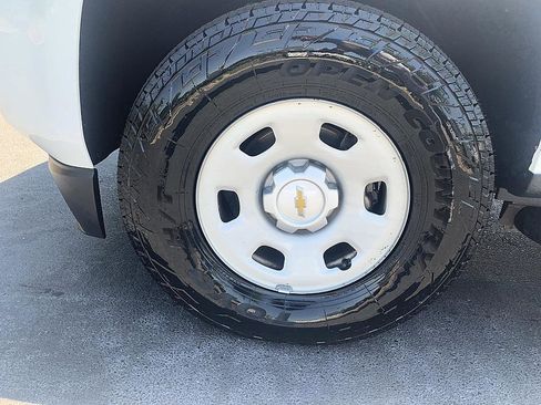 Used 2017 Chevrolet Colorado W/T RWD image 8