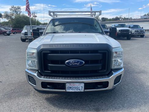 Used 2015 Ford F250 XL w/ Power Equipment Group RWD image 7
