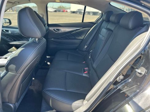 Used 2018 INFINITI Q50 Sport image 14