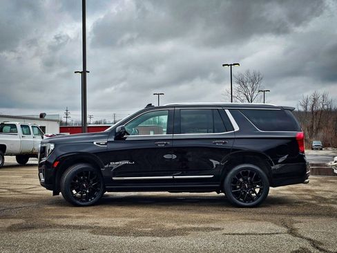 Certified 2022 GMC Yukon Denali image 6