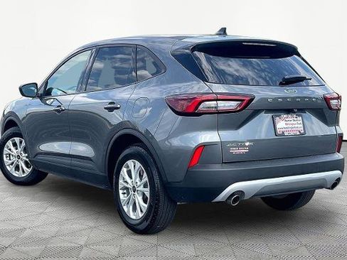 Certified 2025 Ford Escape Active FWD image 10