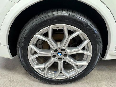 Used 2026 BMW X7 xDrive40i AWD/4WD image 49