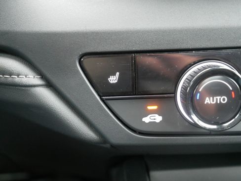 Certified 2023 Honda Accord EX image 27