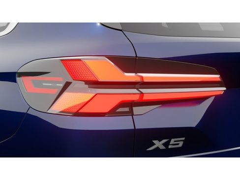 New 2026 BMW X5 xDrive50e AWD/4WD image 8