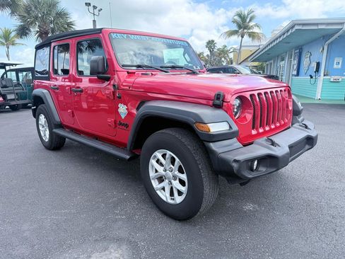 Used 2023 Jeep Wrangler Unlimited Sport image 7