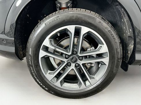 Used 2025 Audi Q5 Premium Plus w/ Premium Plus image 33