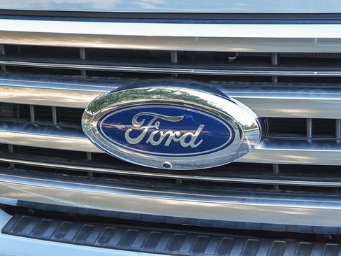 New 2026 Ford F350 Platinum w/ Platinum Plus Package AWD/4WD image 5