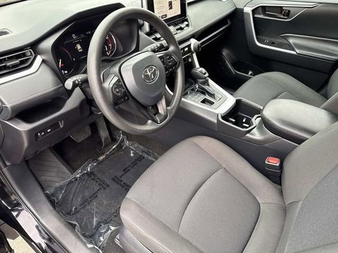 Used 2024 Toyota RAV4 LE image 20