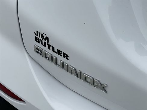 Used 2023 Chevrolet Equinox LT image 31