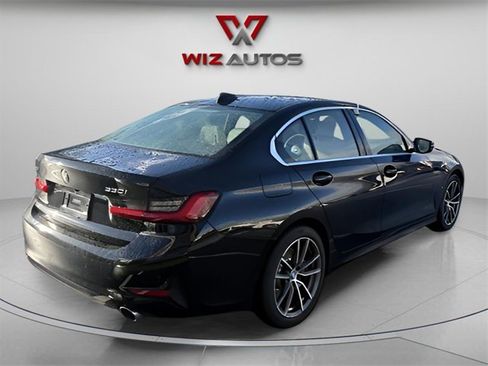 Used 2019 BMW 330i xDrive Sedan w/ Convenience Package image 3