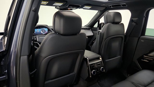 Used 2024 Land Rover Range Rover Sport SE AWD/4WD image 44