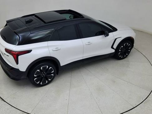 Used 2025 Chevrolet Blazer EV RS image 84