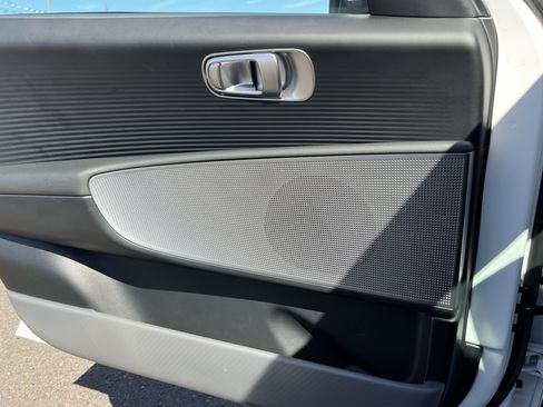 Certified 2025 Hyundai Ioniq 6 SE RWD image 25