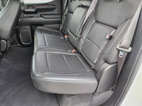 Used 2024 GMC Sierra 1500 SLT RWD image 17