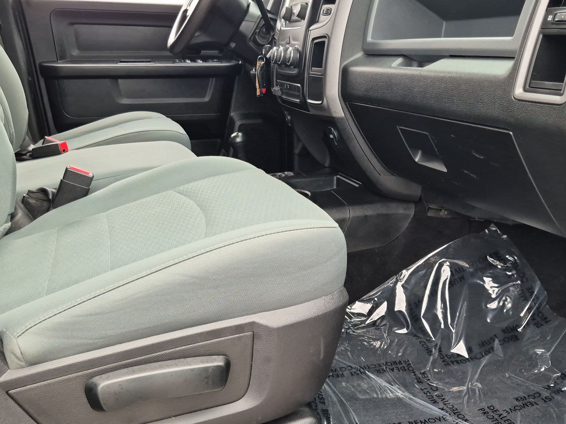 Used 2018 RAM 2500 Tradesman w/ Chrome Appearance Group AWD/4WD image 22