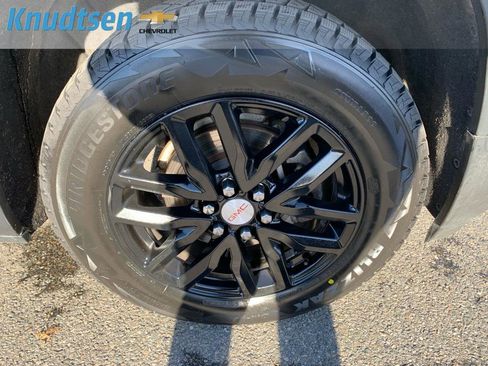 Used 2019 GMC Acadia SLT image 19