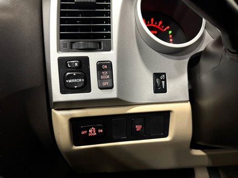 Used 2008 Toyota Tundra 4x4 Double Cab image 21