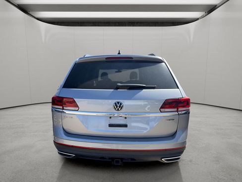 Used 2021 Volkswagen Atlas SE image 6